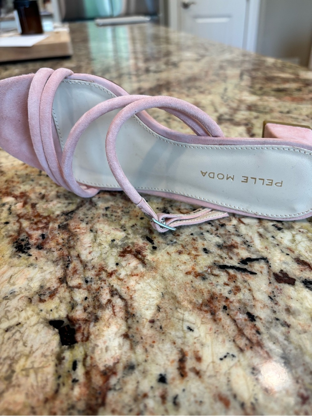 Moda Pink Suede Multi-Strap Heeled Sandals - Picture 3 of 6